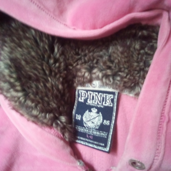 Victoria Secret .Zip up front hoodie - Picture 4 of 4